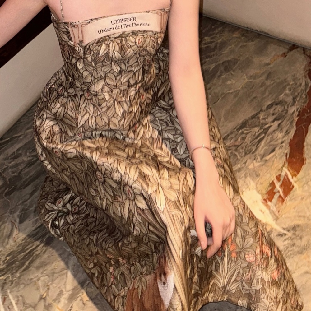 Montsand Lobbster Leaf Pattern Dress - Picture 2 of 3